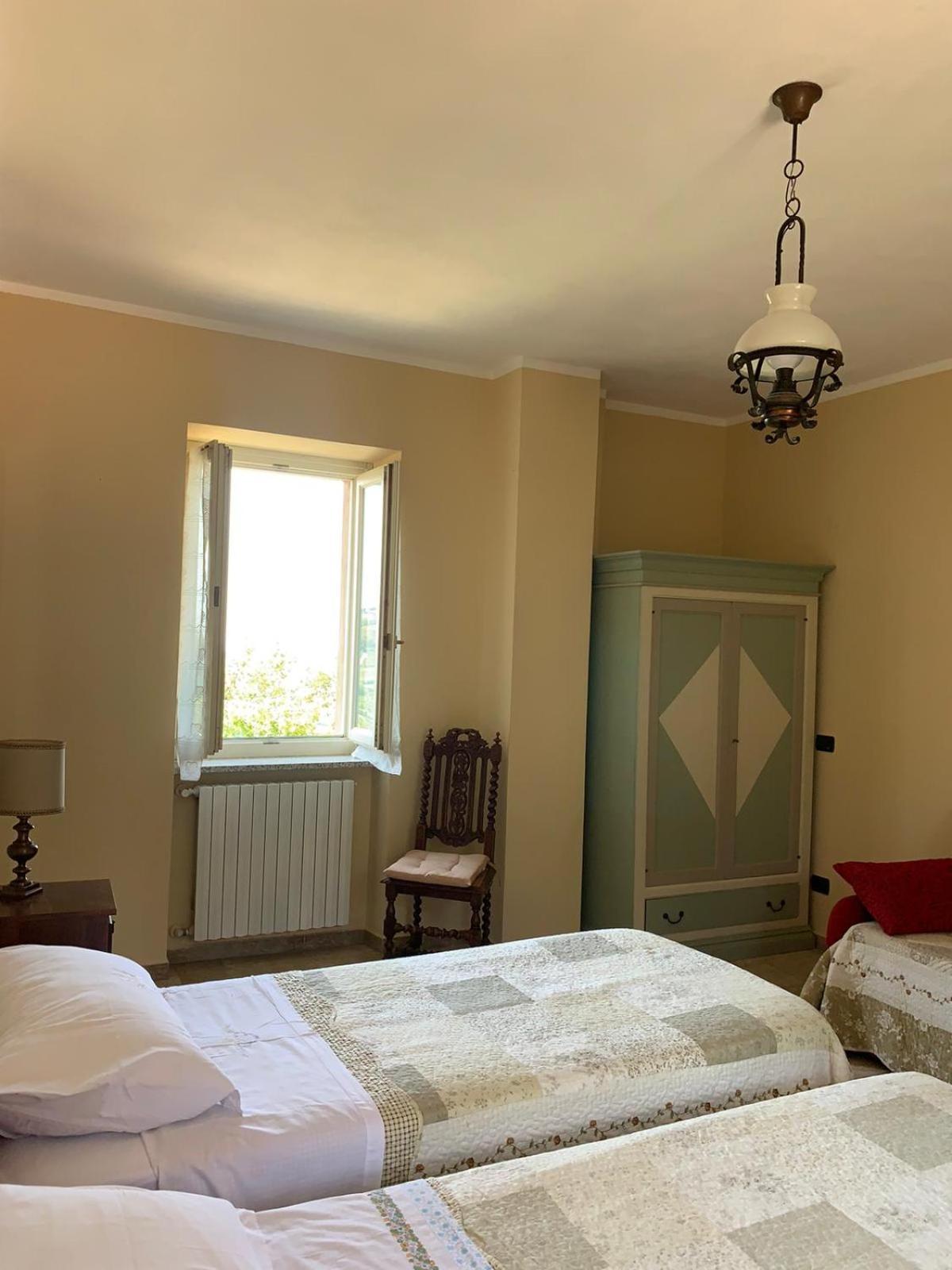 Agriturismo Cascina Anri Mango Bagian luar foto